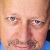 Kurt A. Boesen as Cabbie