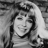 Angelique Pettyjohn as Gloria