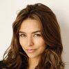 Juanita Arias as Cage