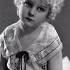 Jean Darling as Curly Locks (uncredited)