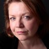 Pauline Lynch as Lizzy