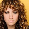 Hannah Bos as Paige