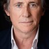 Gabriel Byrne as Charlie Dickinson