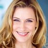 Wendy Carter as Deedee