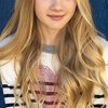 Sarah Abbott as Lizzie