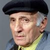 Zeki Alpan as Kumaşçı