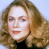 Kathleen Turner as Benjamin (voice)