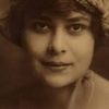 Lillian Culver as Woman (uncredited)