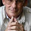 Peter Murnik as Mark Draper