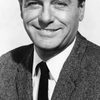Gig Young as Pete Thomas