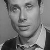 Jean-Louis Maury as Un étudiant joueur de bridge