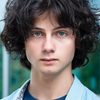 Vidal Arzoni as Arthur