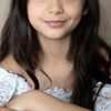 Victoria Comte as Young Eve