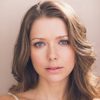 Rebeca Robles as Jean Wolfe