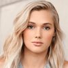Karis Cameron as Hannah Carver