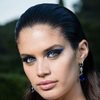 Sara Sampaio as Eve Teschmacher