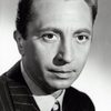 Aroldo Tieri as Bonarios