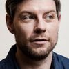 Patrick Fugit as Elliot See