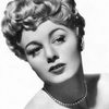 Shelley Winters as Jane Phillips