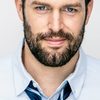 Samuel Whitten as Jim Schmidt
