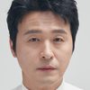 Lee Sung-jae as Kim Jong-hyeok