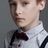 Lochlan White as Bobby