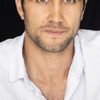 Ethan Browne as Curtis