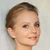 Carina Wiese as Schwester Ruth (as Carina Wiese)