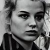 Anya Pencheva as Wife
