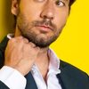 Raúl Fernández de Pablo as Carlos