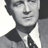 Tullio Carminati as Detective Moletti