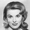Kathleen Crowley as Estelle