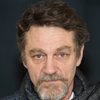 Ville Virtanen as Carl