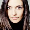 Cristina Serafini as Sue Valera