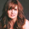 Deborah Allen as Doris