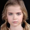 Willa Dunn as Molly