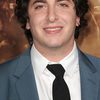 Oliver Cooper as Travis