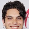 Samuel Larsen as Zed Evans
