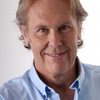Gonzalo Bonadeo as Self, sport journalist (voice)