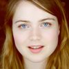 Hera Hilmar as Emmy