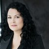Wendy Anderson as Derek's Mom