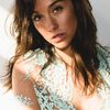 Stella Maeve as Taylor