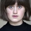 Ella Bruccoleri as Lesley Brown