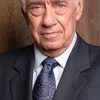 Philip Baker Hall as Oscar Billings