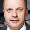 Leonid Parfyonov as TV Journalist