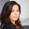 Yeniffer Behrens as Suzy