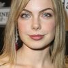 Amanda Walsh as Petunia (voice)
