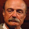Pavel Nový as Domovník (hlas)