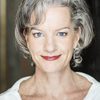 Tracey Hoyt as Brenda