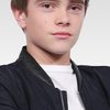 Mitchell Paulsen as Young Oscar